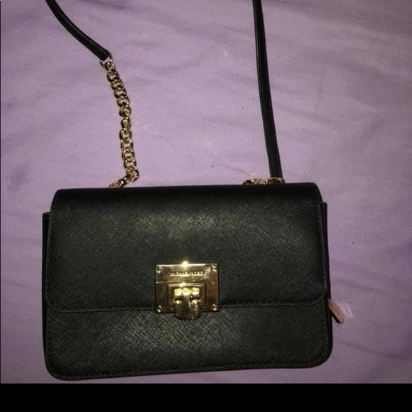 Michael Kors purse - Picture 1 of 6